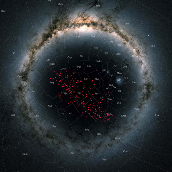 Night sky centered on the south Galactic pole in a so-called stereographic projection. In this special projection, the Milky Way curves around the entire image in an arc. The stars in the stream are displayed in red and cover almost the entire southern Galactic hemisphere, thereby crossing many well-known constellations. Image credit: Meingast et al, doi: 10.1051/0004-6361/201834950 / Gaia DR2 skymap.